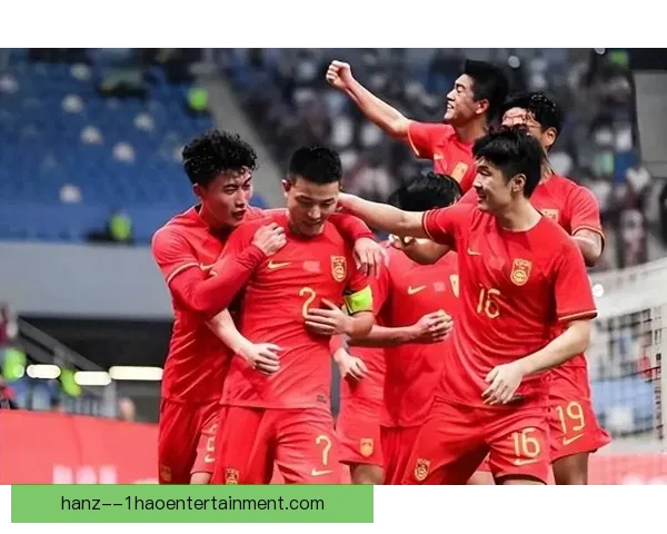 中国男足在18强赛连胜两场积分攀升引发球迷热议 中国男足在18强赛连胜两场积分攀升引发球迷热议